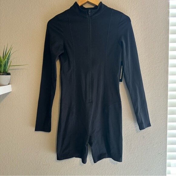 Fashion Nova Black Trail Trek Super Soft Active Romper Size Large – Athleisure - Picture 3 of 10